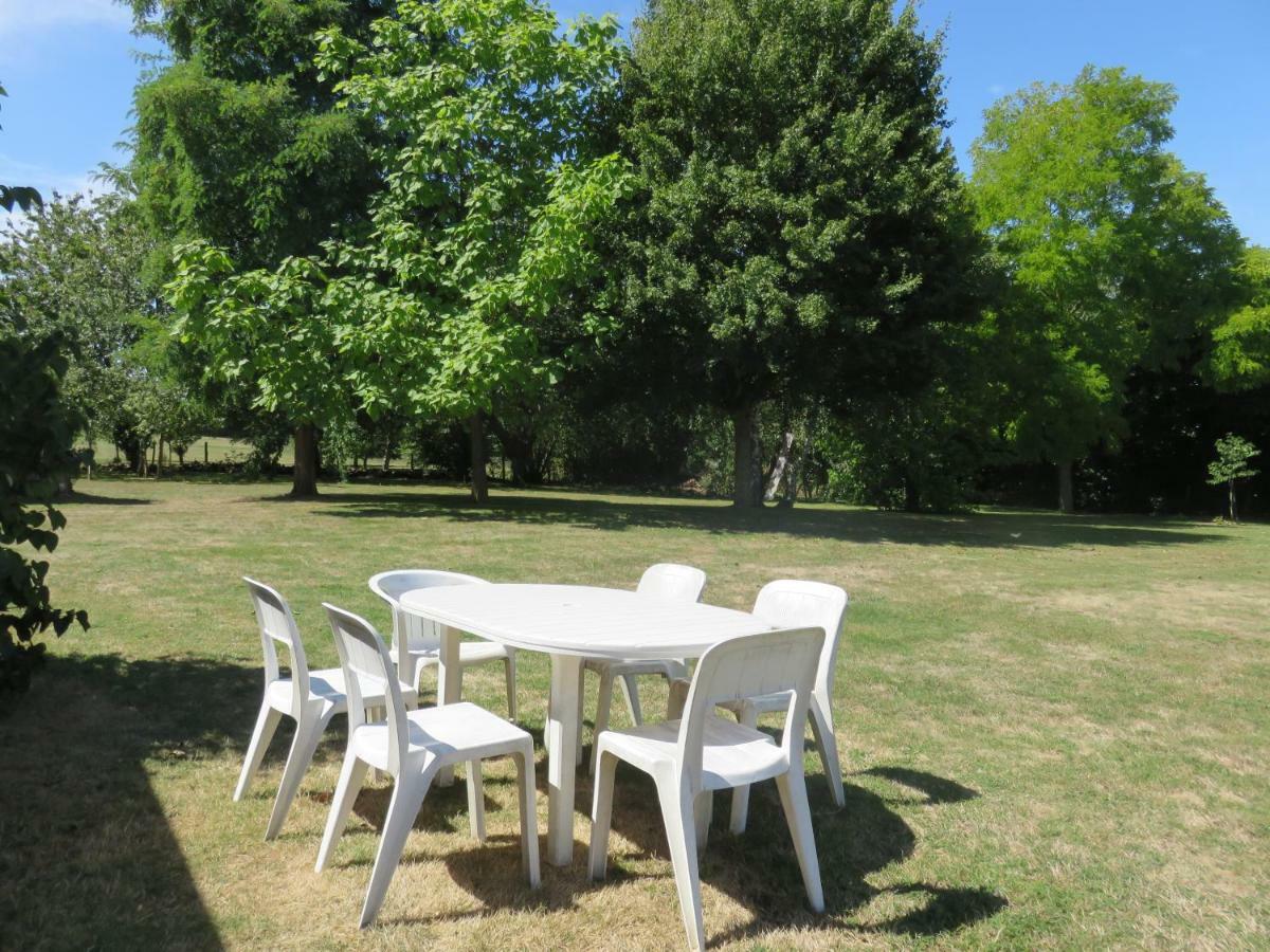 Vila Gite Des Basses Touches Moitron-sur-Sarthe Exteriér fotografie